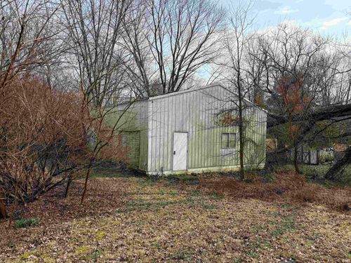 4702 Hwy 50 E, Bedford, IN, 47421 | Card Image