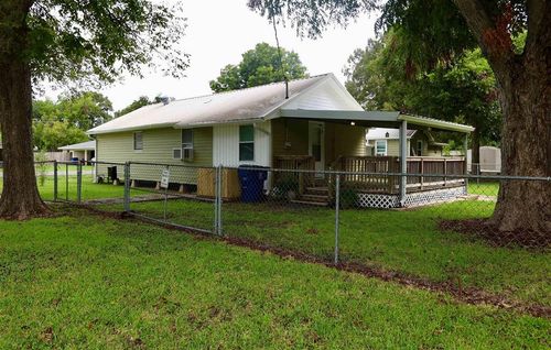 1424 N Avenue K, Crowley, LA, 70526-2911 | Card Image