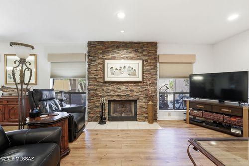 38280 S Mountain Site Dr, Saddlebrooke, AZ, 85739-3016 | Card Image