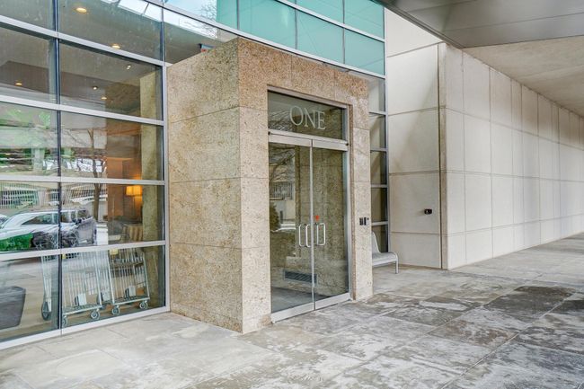 APT-2120 - 1 Miranova Pl, Condo with 1 bedrooms, 2 bathrooms and null parking in Columbus OH | Image 49