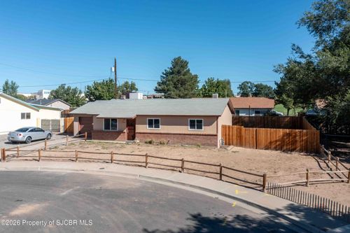 4906 Poquita St, Farmington, NM, 87402-8351 | Card Image