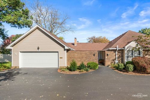 1004 Dartmouth Dr, Wheaton, IL, 60189-6128 | Card Image