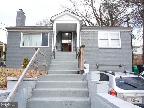 5702 Landover Rd, HYATTSVILLE, MD, 20784-1231 | Card Image