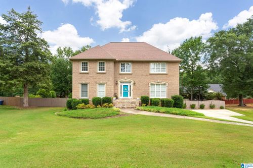 28 Thornwood Rd, Oxford, AL, 36203-3513 | Card Image