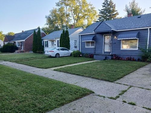 20088 Westphalia St, Detroit, MI, 48205-1149 | Card Image