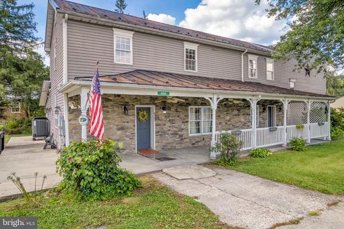8303 Cumberland Rd, SPRINGFIELD, WV, 26763 | Card Image