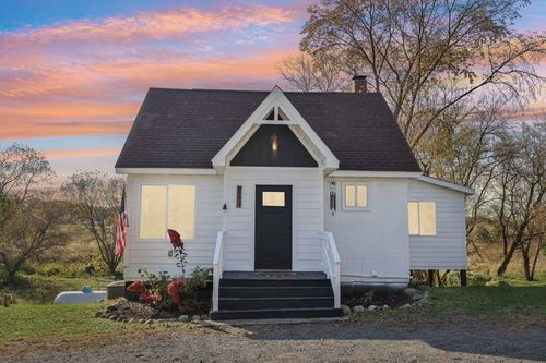 2174 140th Ave, Saint Croix Falls, WI, 54024-8307 | Card Image