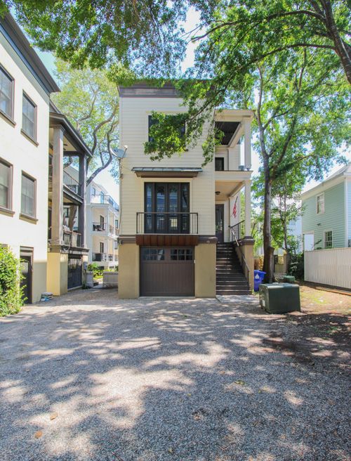 13 Corinne St, Charleston, SC, 29403-6191 | Card Image