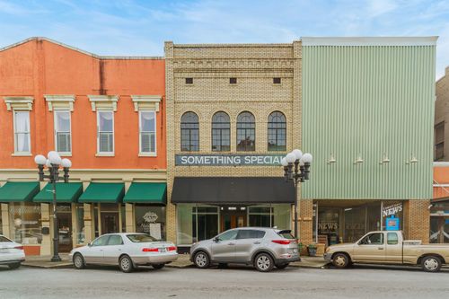 110 E Main St, union, SC, 29379-2325 | Card Image