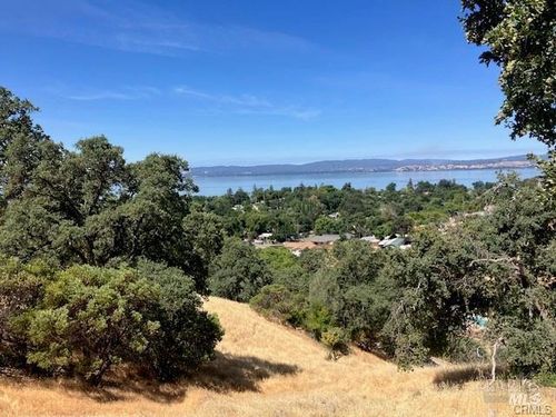 4095 Robinson Rd, Lucerne, CA, 95458 | Card Image