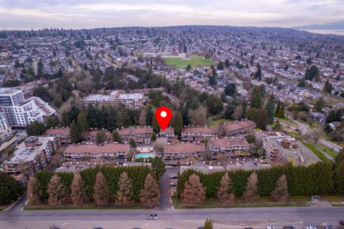 3993 Parkway Dr, Vancouver, BC, V6L3C9 | Card Image