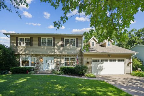 4340 Edwards Ct, Davenport, IA, 52807-1415 | Card Image