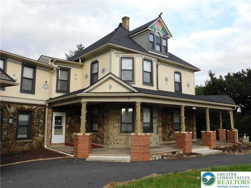 3301 Linden St, BETHLEHEM, PA, 18017-1948 | Card Image