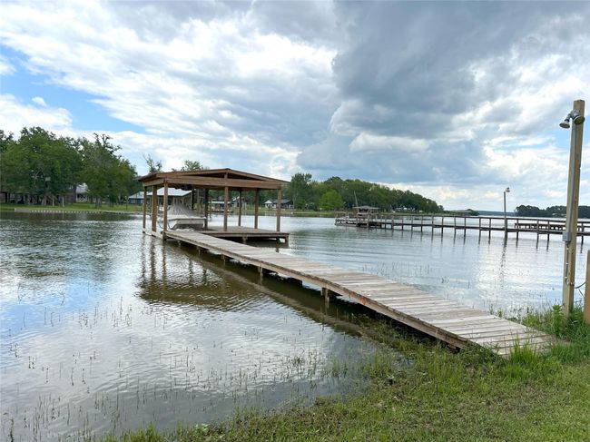70 Ft Walkway to Boat House | Image 37
