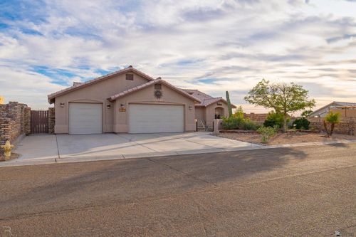 13275 E 55th Ln, Yuma, AZ, 85367-8495 | Card Image