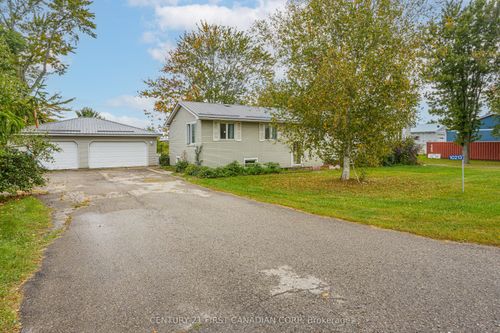 10213 Iona Rd, Dutton/Dunwich, ON, N0L1P0 | Card Image