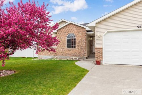 967 Clara Ct, Ammon, ID, 83406-5202 | Card Image