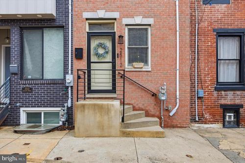 2512 Collins St, PHILADELPHIA, PA, 19125-1705 | Card Image
