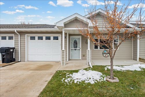 1318 Silverbrook Ln, Spearfish, SD, 57783-1175 | Card Image