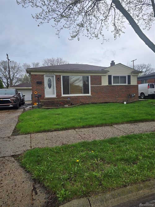 20212 Sunnyside St, Saint Clair Shores, MI, 48080-4236 | Card Image