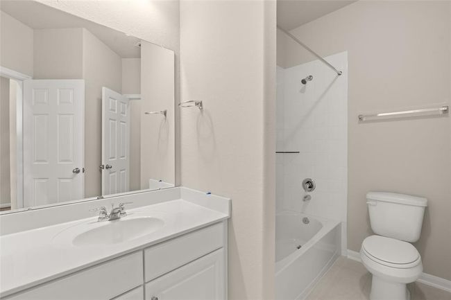 Note: Sample product photo. Actual exterior and interior selections may vary by homesite. Photo may be virtually staged | Image 6