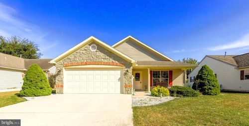 21 Lantern Ln, SHIPPENSBURG, PA, 17257-8769 | Card Image