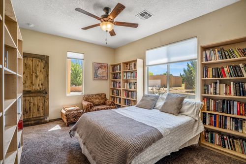 45 Bosquecillo, Santa Fe, NM, 87508-1474 | Card Image