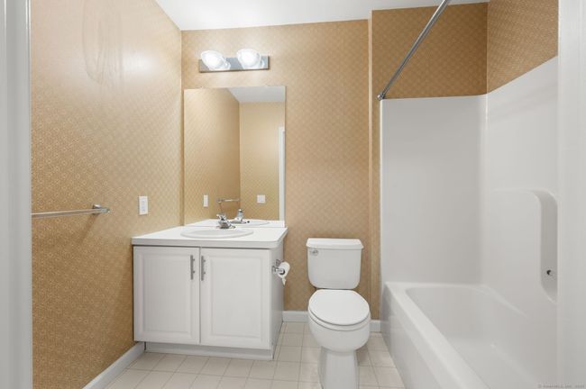 2 Beechwood Dr, House other with 1 bedrooms, 2 bathrooms and 2 parking in Waterford CT | Image 19