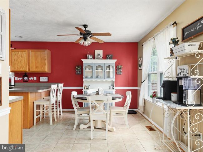 141 Black Oak Dr, House other with 4 bedrooms, 3 bathrooms and null parking in MAURERTOWN VA | Image 12