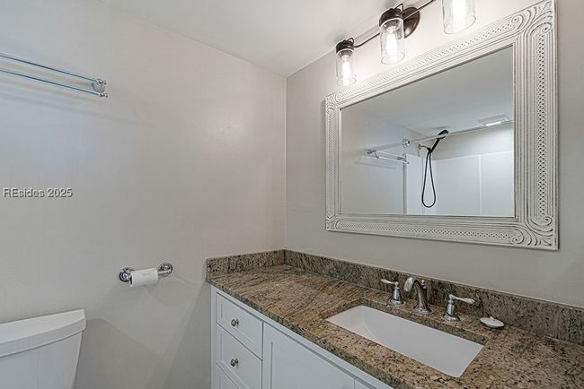 APT-311 - 100 Helmsman Way, Condo with 2 bedrooms, 2 bathrooms and null parking in Hilton Head Island SC | Image 13