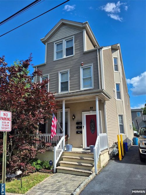 44 King St, Haledon, NJ, 07508-1862 | Card Image
