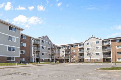 118-270 Brittany Dr, Ottawa, ON, K1K4M3 | Card Image