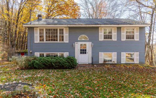 31 Mountain View Rd, North Walpole, NH, 03609-1115 | Card Image