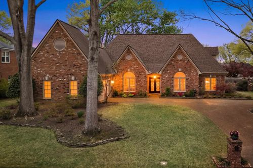 2801 E Levee Oaks Dr, Collierville, TN, 38017 | Card Image