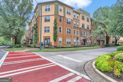 10 Perimeter Summit Boulevard Ne, Condo with 1 bedrooms, 1 bathrooms and null parking in Brookhaven GA | Image 1