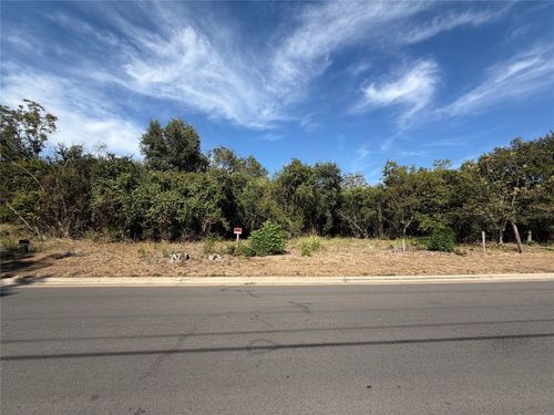 131 W Nash St, Round Rock, TX, 78664 | Card Image