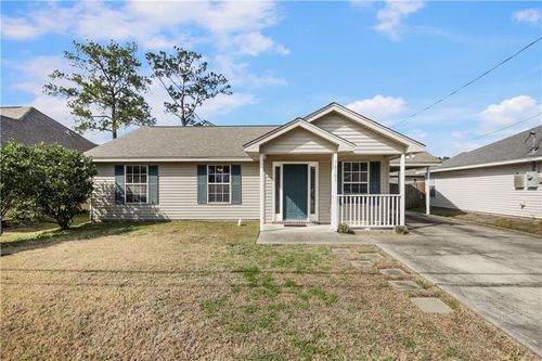 70105 6th St, Covington, LA, 70433-6701 | Card Image