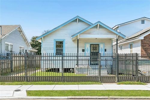 1724 Eagle St, New Orleans, LA, 70118-1422 | Card Image