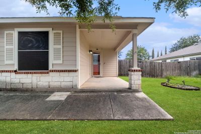 7814 Derby Vis, House other with 3 bedrooms, 2 bathrooms and null parking in Selma TX | Image 3