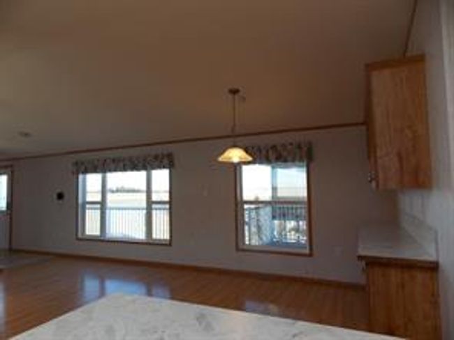 77 - 5210 65 Ave, Home with 3 bedrooms, 2 bathrooms and 3 parking in Olds AB | Image 12