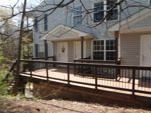 1910 Stoney Run Cir, Broadview Heights, OH, 44147-2564 | Card Image