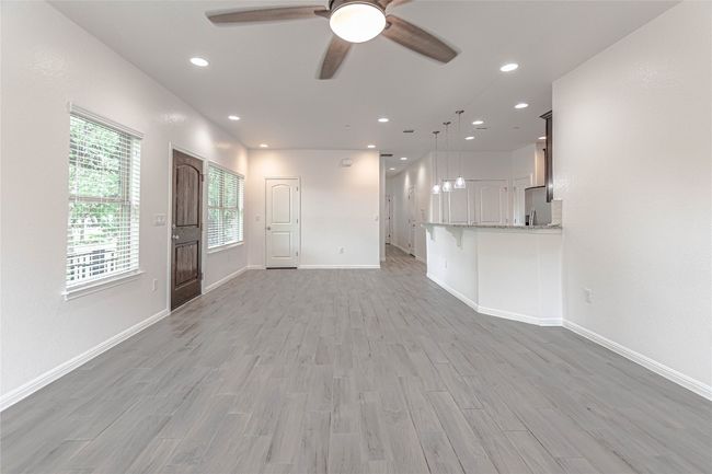 UNIT-593 - 2304 S Lakeline Blvd, Condo with 3 bedrooms, 2 bathrooms and 2 parking in Cedar Park TX | Image 9