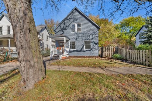 2002 Valentine Ave, Cleveland, OH, 44109-1933 | Card Image