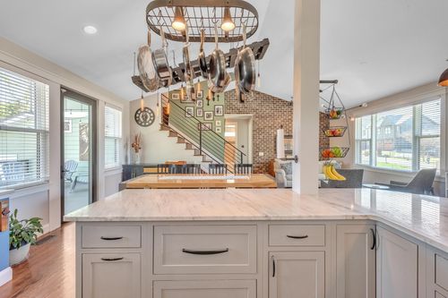 6416 Edsel Dr, Nashville, TN, 37209-1672 | Card Image