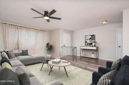 2406 E La Jolla Dr, Tempe, AZ, 85282-6019 | Card Image