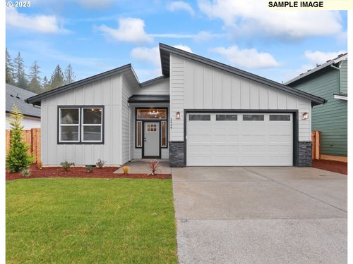 49-18935 Se Crooked River St, Sandy, OR, 97055-6915 | Card Image