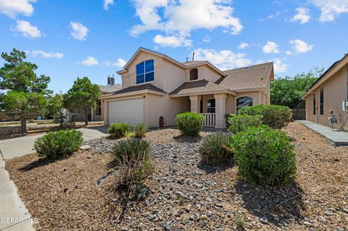 10817 Walden Pond St, El Paso, TX, 79924-2400 | Card Image