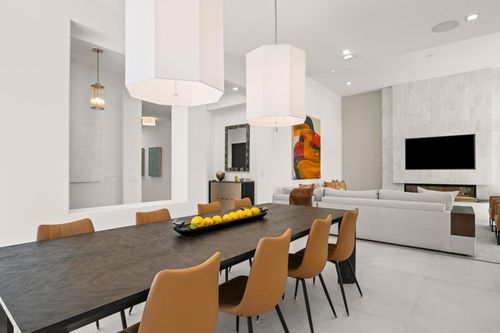 407 Desert Holly Dr, Palm Desert, CA, 92211-7408 | Card Image