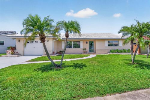 11225 59th Ave, SEMINOLE, FL, 33772-7206 | Card Image