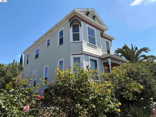 542 Grant St, Vallejo, CA, 94590-7235 | Card Image